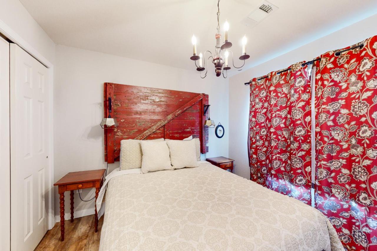 The Farmhouse At Fall Creek Branson Extérieur photo